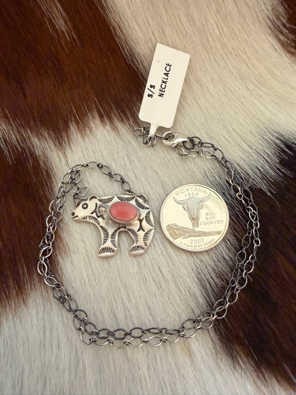 ❤️ Queen Pink Conch Hand Stamped Statement Bear Necklace Matte Sterling 18+2” - Picture 6 of 13